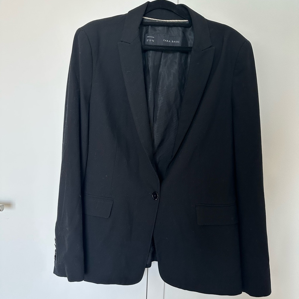 Zara Women's Black Blazer